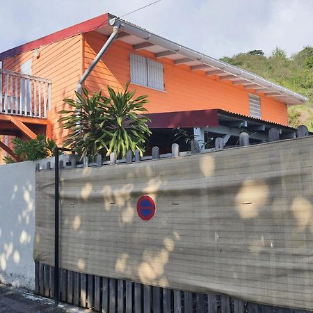 Appartement Cosy Au Carbet Avec Balcon Et Vue Sur Mer 70 M² ลาการ์เบต์ ภายนอก รูปภาพ